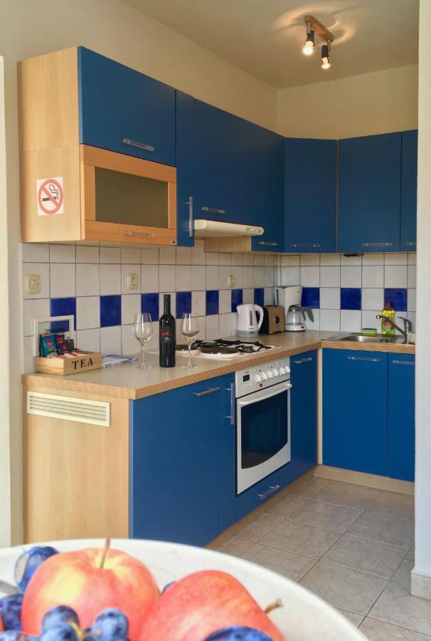 Apartments Villa Jadranka Adults Only Бол Екстериор снимка
