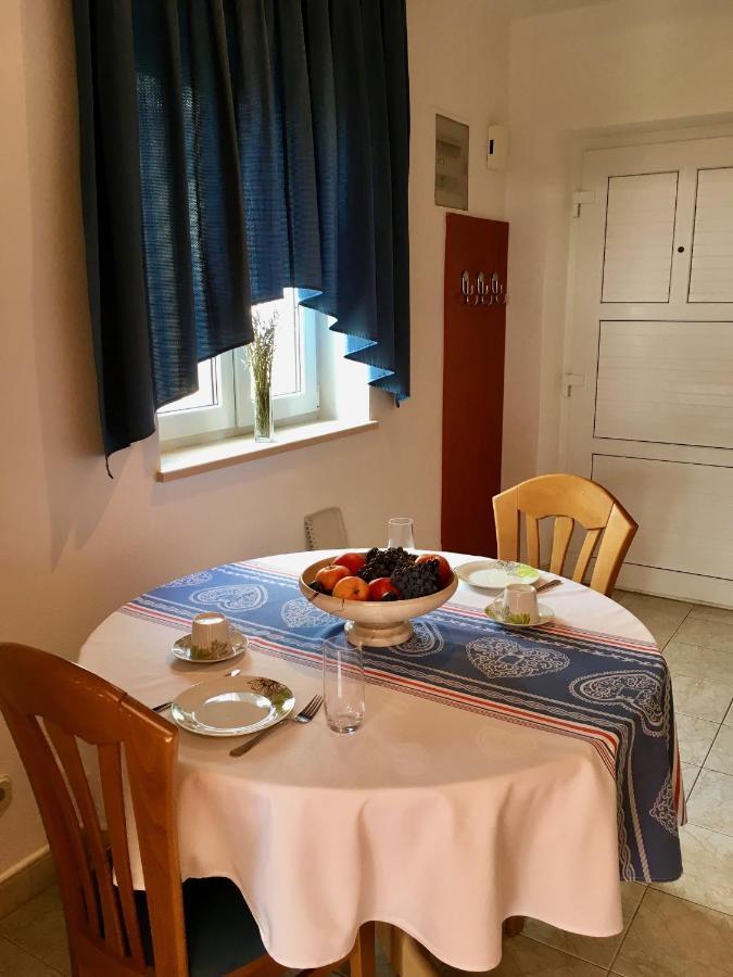 Apartments Villa Jadranka Adults Only Бол Екстериор снимка