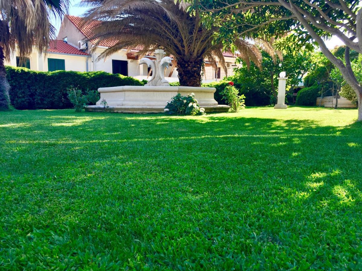 Apartments Villa Jadranka Adults Only Бол Екстериор снимка