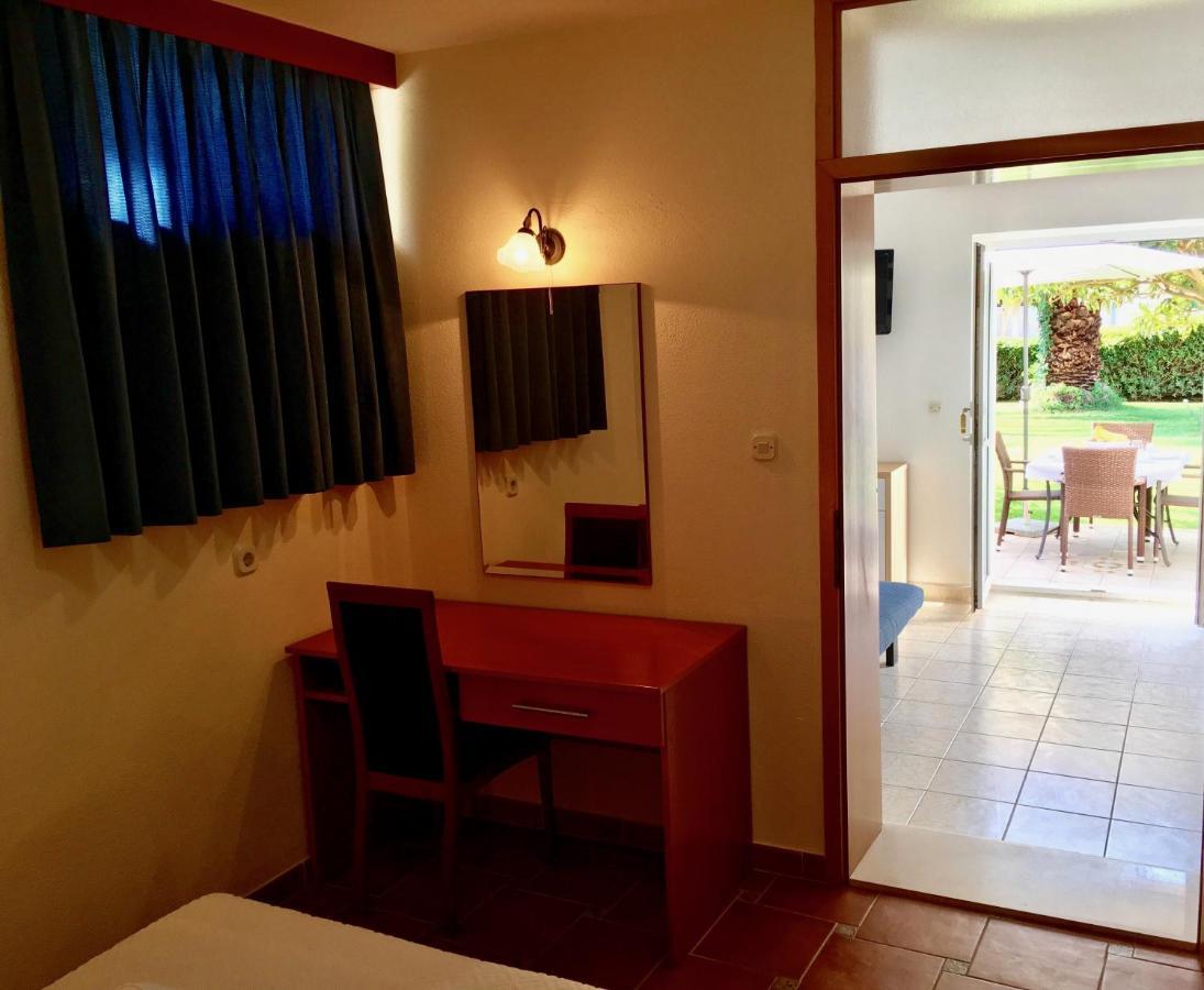 Apartments Villa Jadranka Adults Only Бол Екстериор снимка