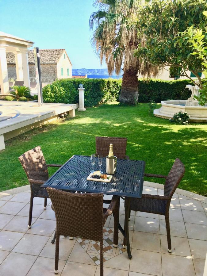 Apartments Villa Jadranka Adults Only Бол Екстериор снимка